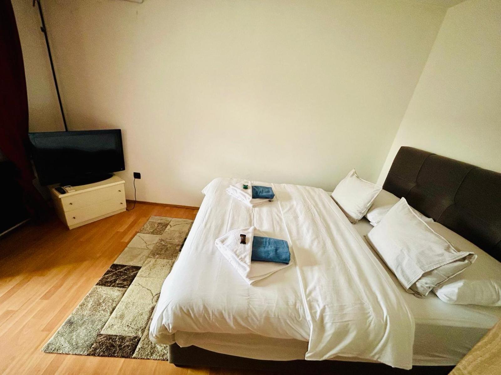 ווליקה גוריצה Fly By Suite - Zagreb Airport - 0-24H Self Check In&Out - Parking On Site מראה חיצוני תמונה