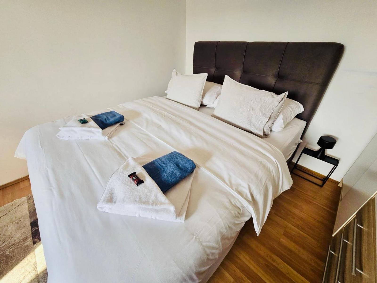 ווליקה גוריצה Fly By Suite - Zagreb Airport - 0-24H Self Check In&Out - Parking On Site מראה חיצוני תמונה